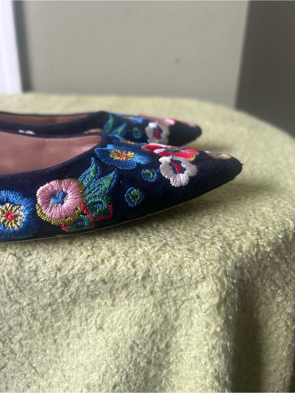 Tory Burch Rosemont Navy Floral Embroidered Pointed Toe Flats - Picture 4 of 15